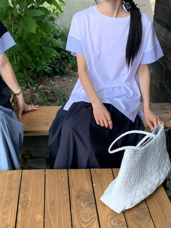 韓 袖接細條上衣 3色
