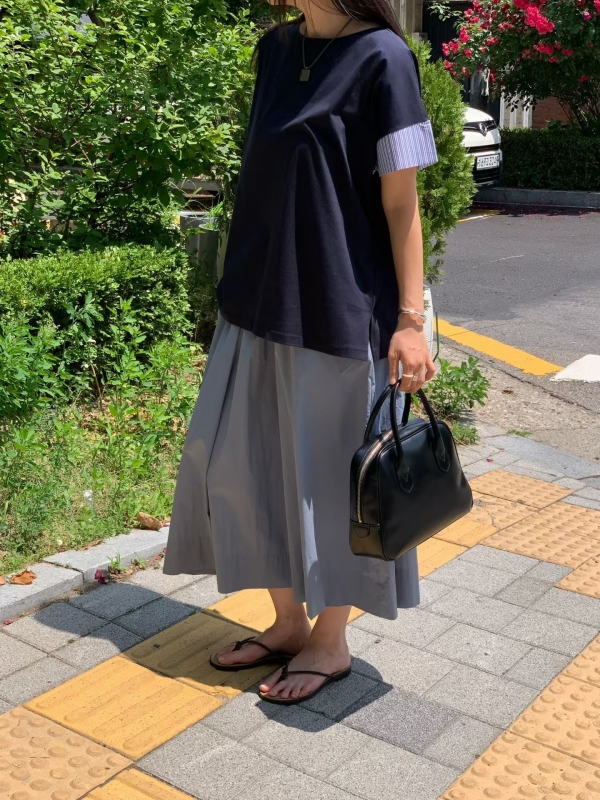 韓 袖接細條上衣 3色