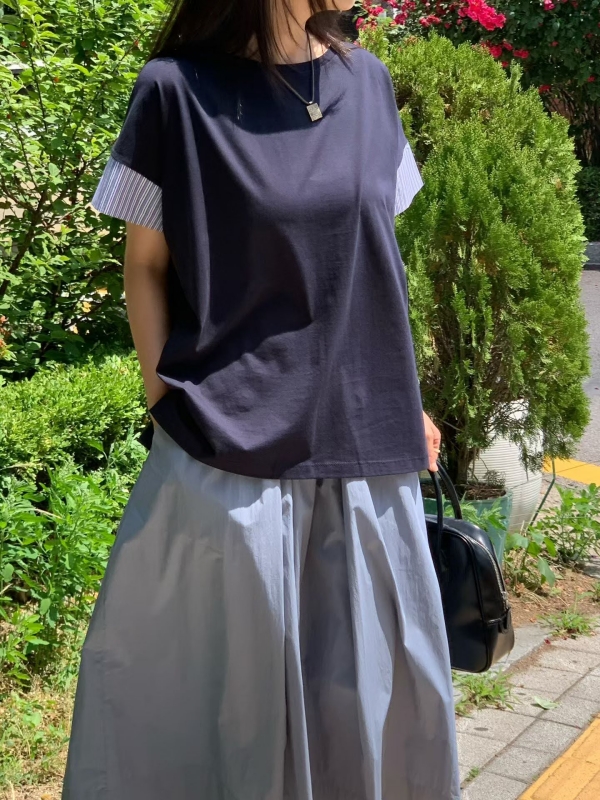 韓 袖接細條上衣 3色