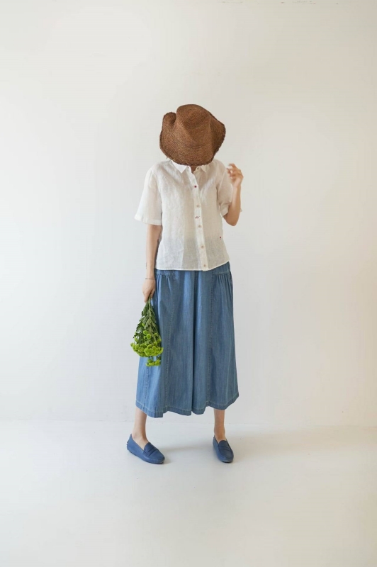 韓 迷你刺繡小花襯衫 2色