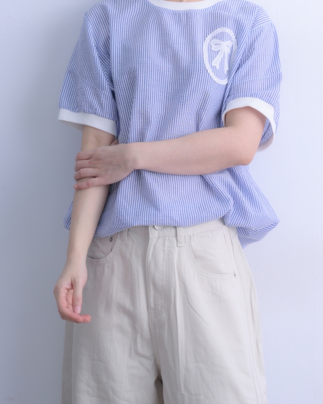 韓 蝴蝶結細條上衣 2色 size