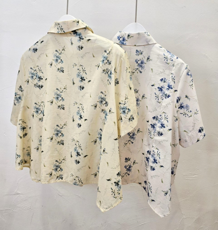 韓 小藍花襯衫 2色
