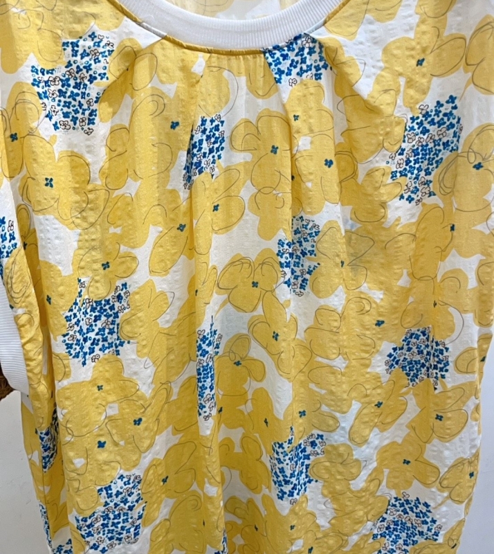 韓 藍小花黃大花上衣 size