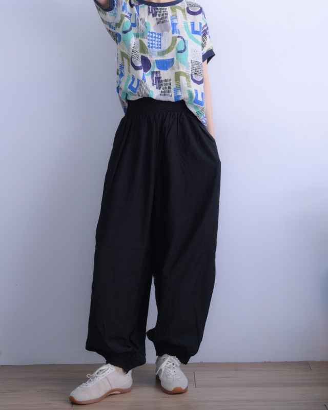 韓 不規則印花上衣 size