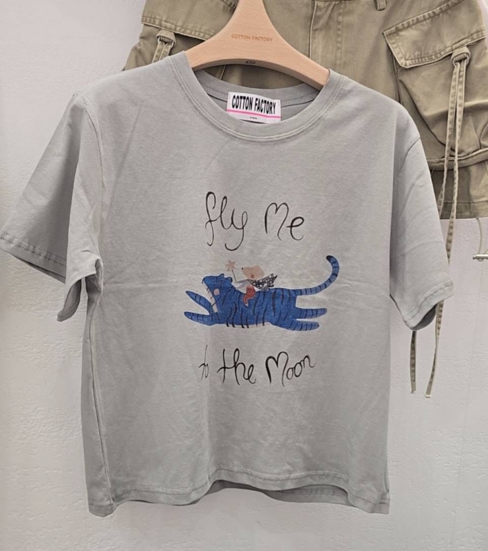 韓 騎老虎上衣 2色 size