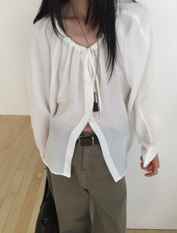 韓 綁帶微透膚上衣 2色