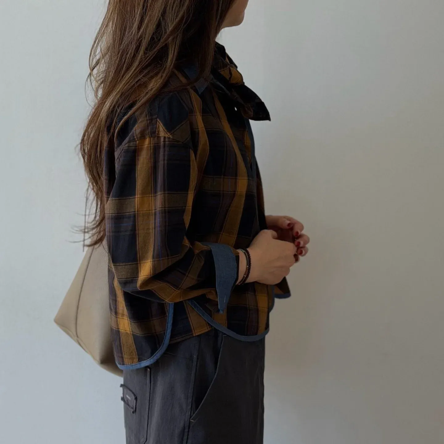 韓 滾邊配色格文襯衫 3色