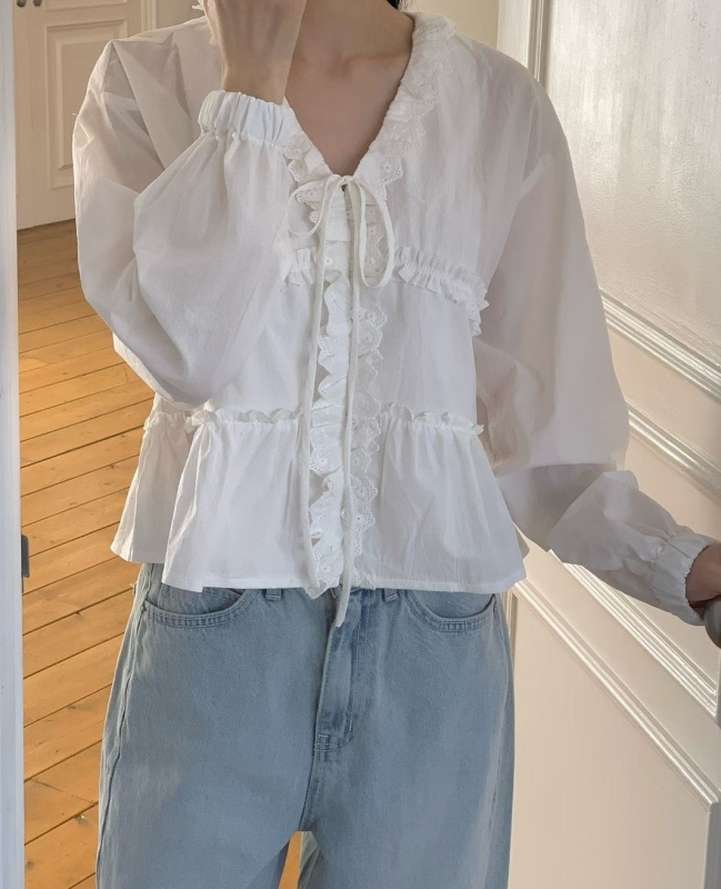 韓 綁帶荷葉領上衣 size
