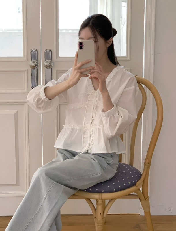 韓 綁帶荷葉領上衣 size