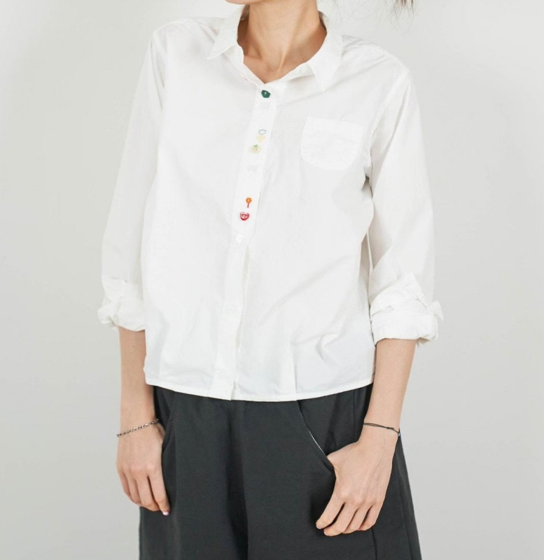 韓 可愛彩釦襯衫 2色 size