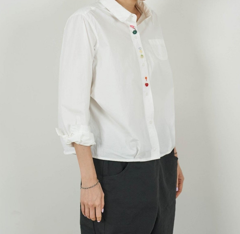 韓 可愛彩釦襯衫 2色 size