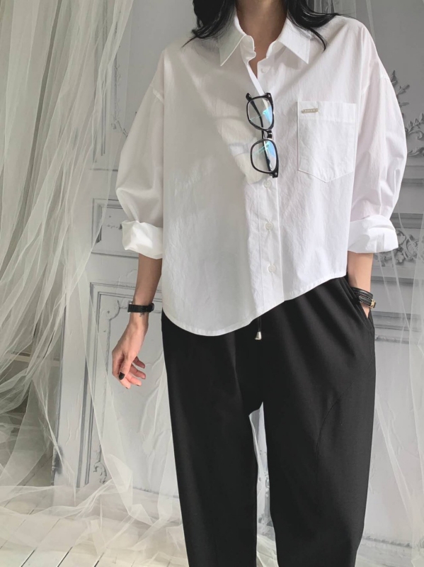 韓 不規則下擺襯衫 2色