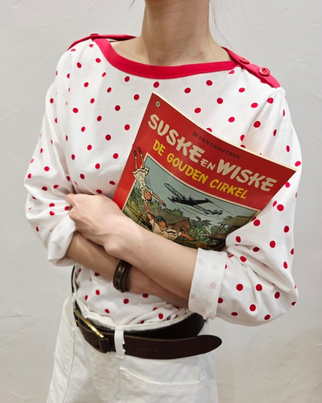 韓 領配色小點點上衣 2色