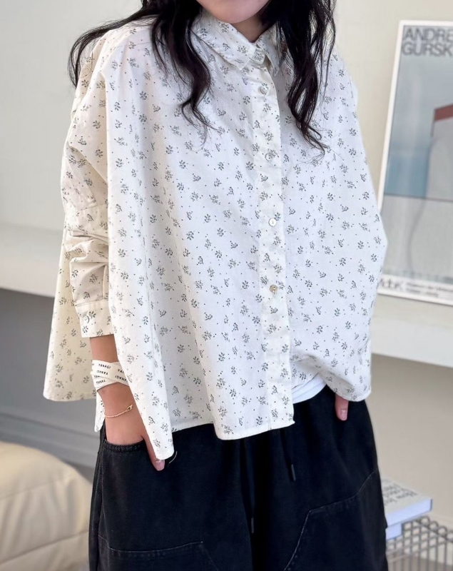 韓 細小花襯衫 2色 size