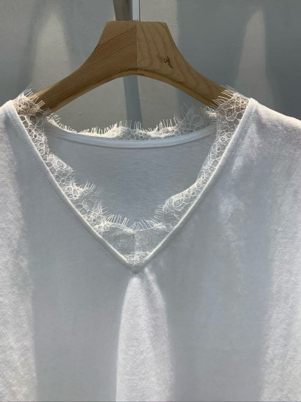 韓 V領織花上衣 3色