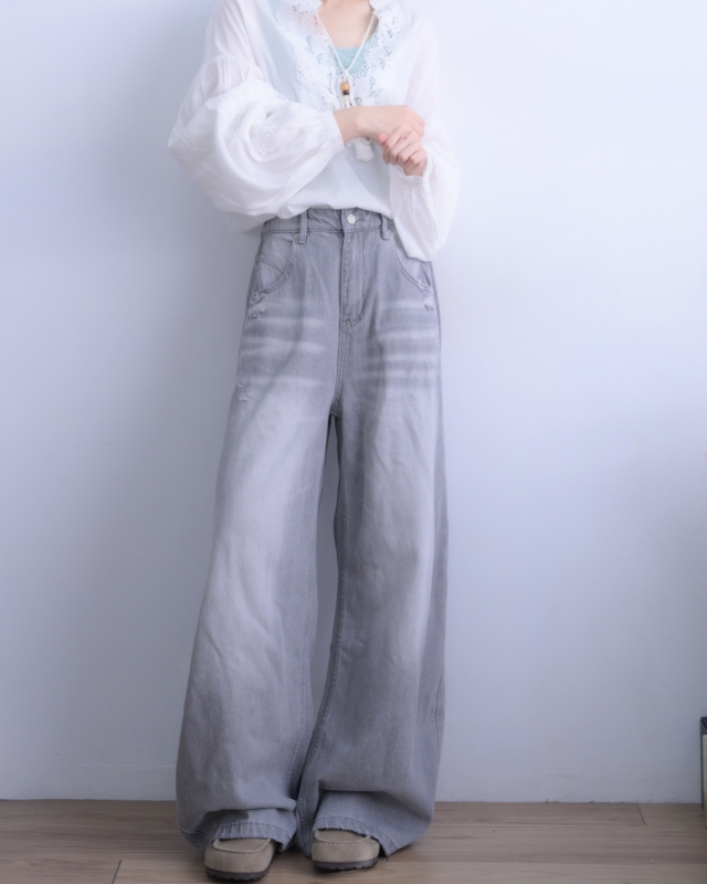 韓 V領織花上衣  size
