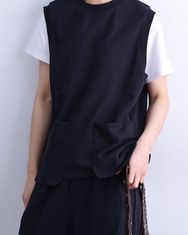 韓 雙口袋無袖上衣 2色 size