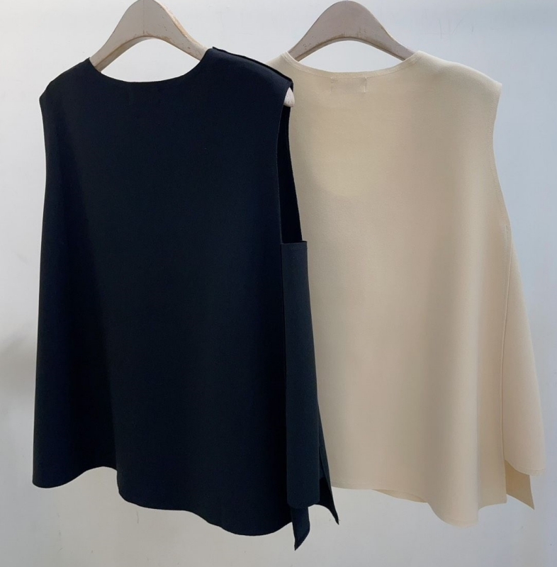 韓 側開岔背心 2色 size