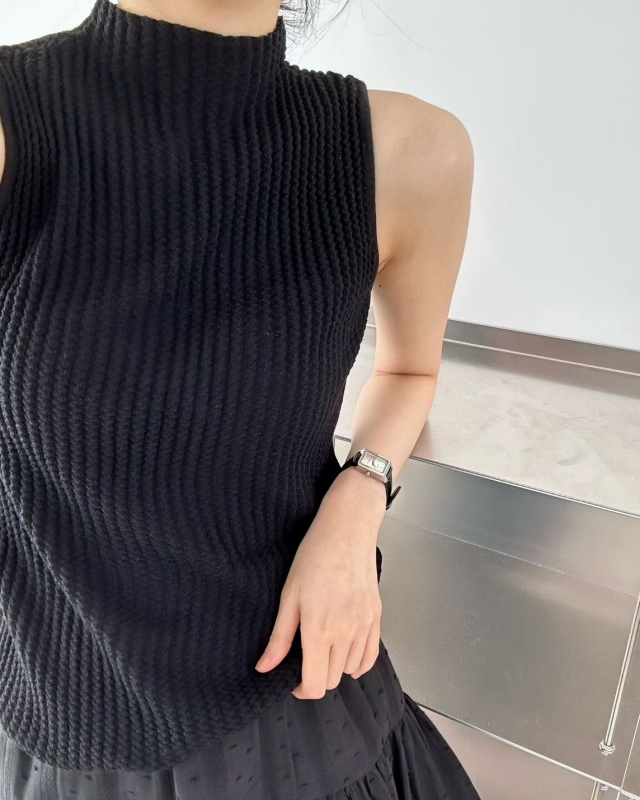 韓 無袖壓紋上衣 3色