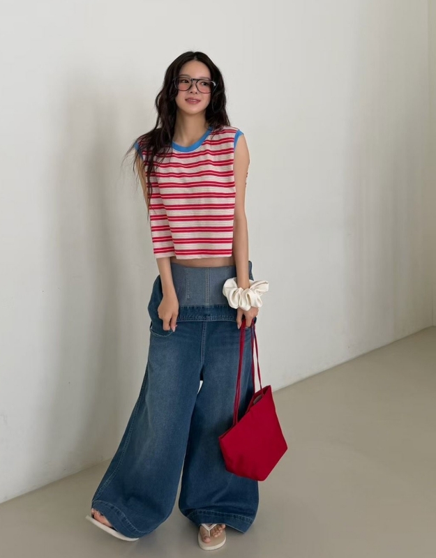 韓 領配色條文無袖上衣 2色