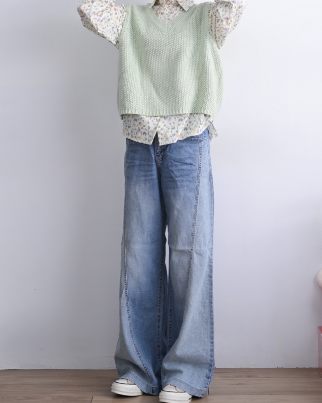 韓 斜線深淺牛仔褲 size