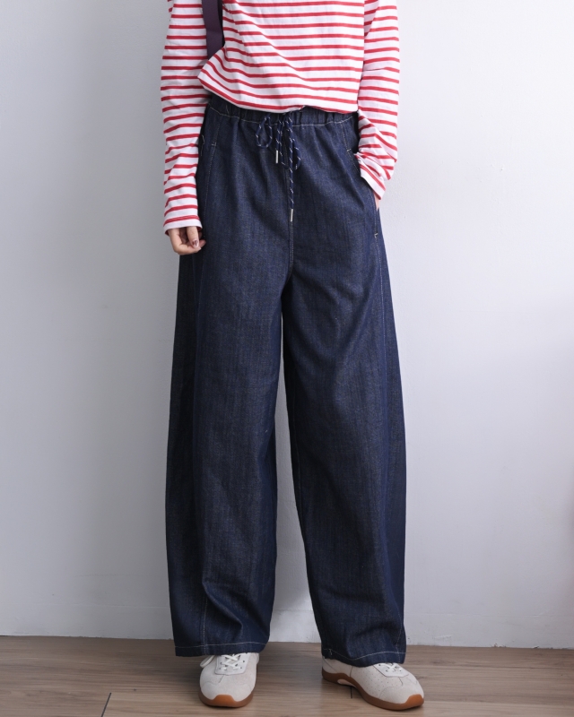 韓 斜前車線深藍小寬褲 size