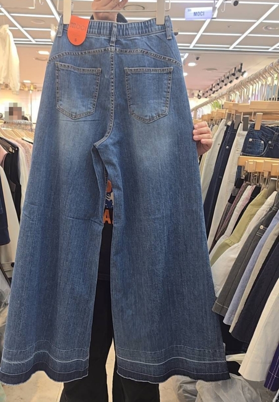 韓 深淺褲管牛仔寬褲 size