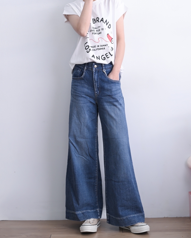 韓 大腿刷色牛仔褲