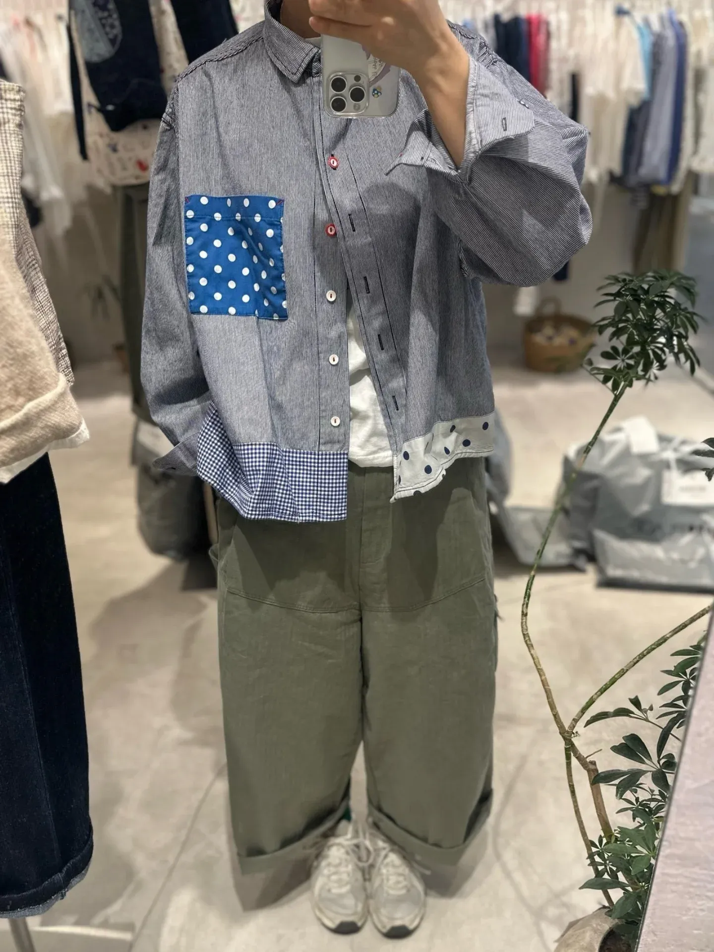 韓 彎線側口袋寬褲 2色