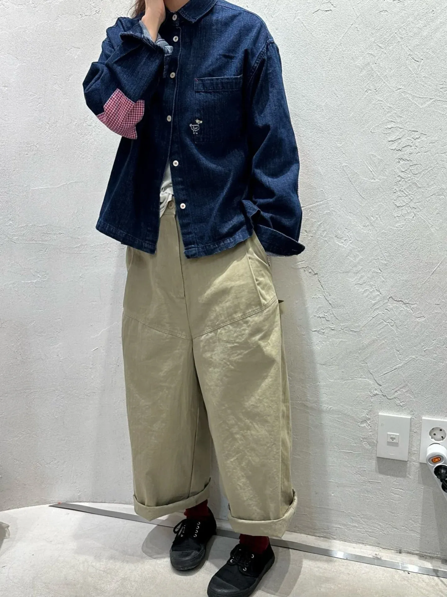 韓 彎線側口袋寬褲 2色