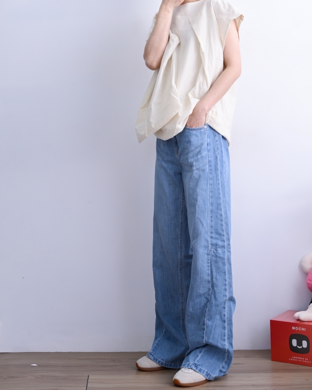 韓 淺刷色車線牛仔褲 size