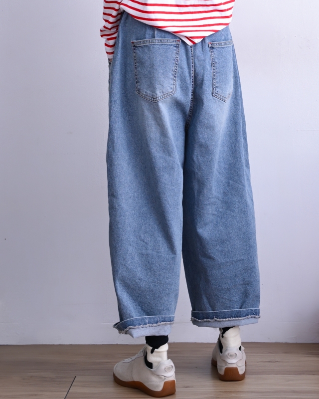 韓 小口袋牛仔寬褲