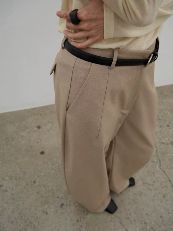 韓 短車線寬褲 2色