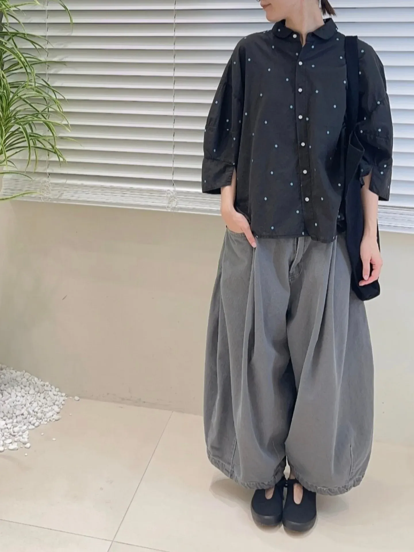 韓 打兩摺牛仔寬褲 2色