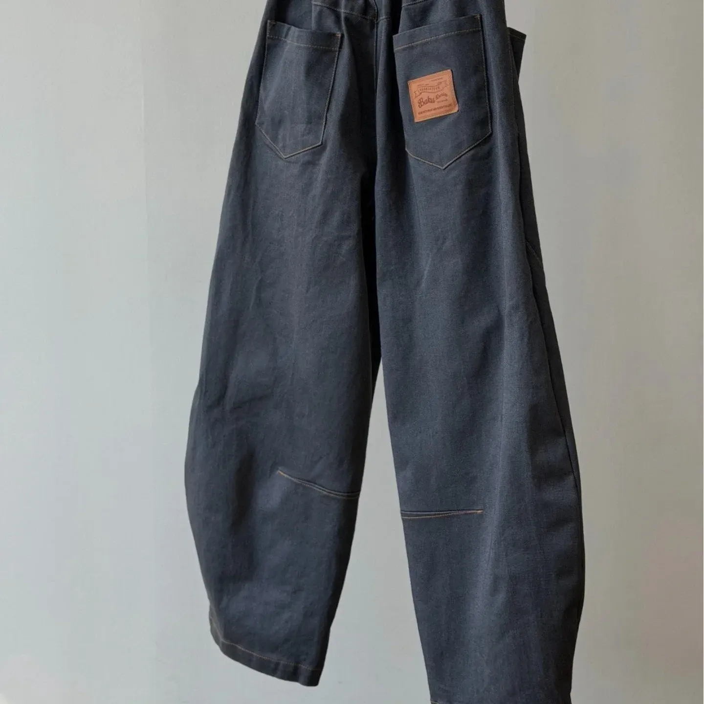 韓 前彎車線素色寬褲 3色