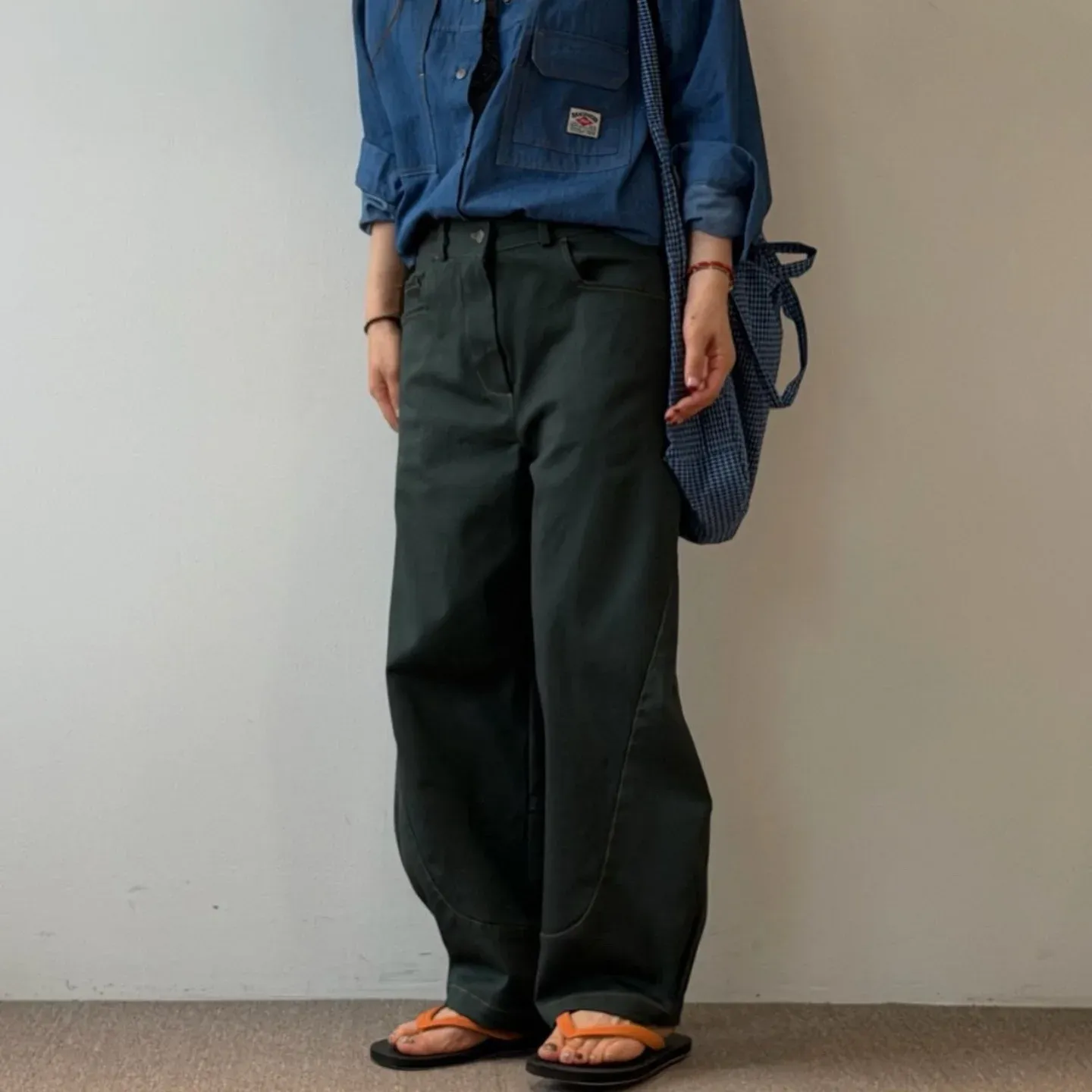 韓 前彎車線素色寬褲 3色