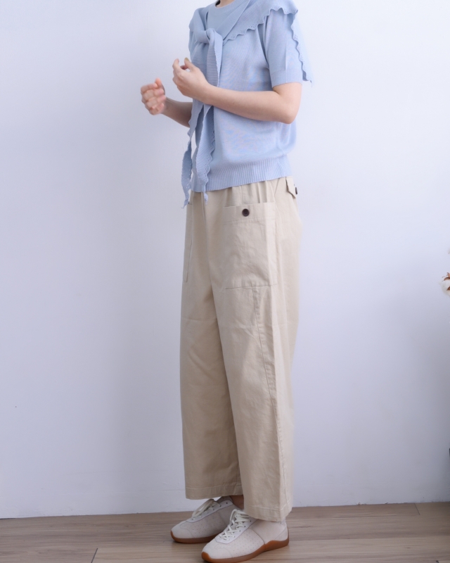 韓 黑釦大口袋小寬褲 2色 size