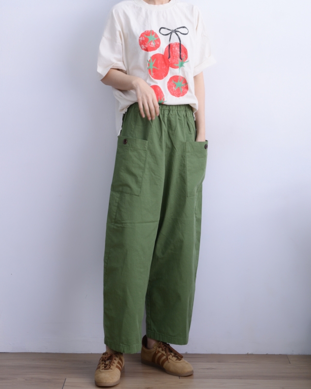 韓 黑釦大口袋小寬褲 2色 size