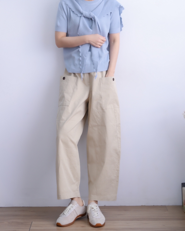 韓 黑釦大口袋小寬褲 2色 size