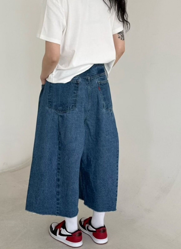 韓 腰三釦八分牛仔大寬褲 size