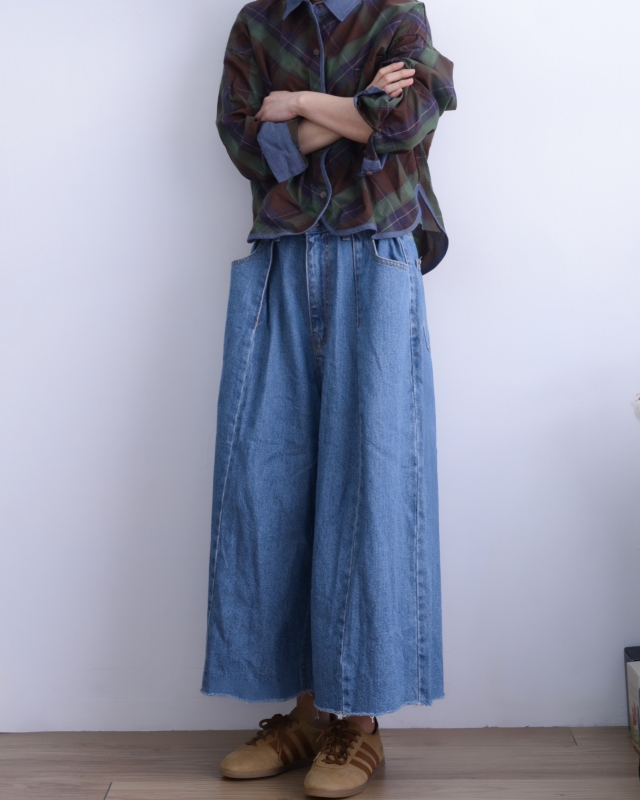 韓 腰三釦八分牛仔大寬褲 size