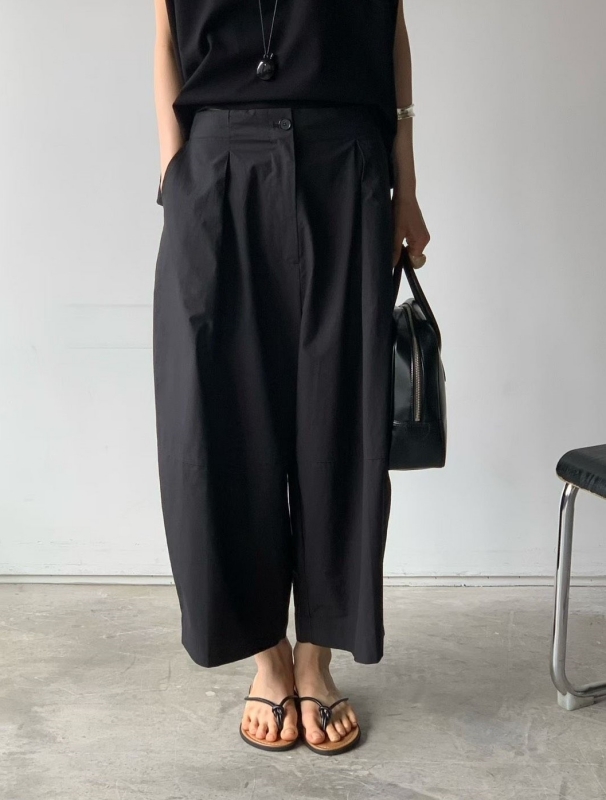 韓 前壓摺8分寬褲 3色 size