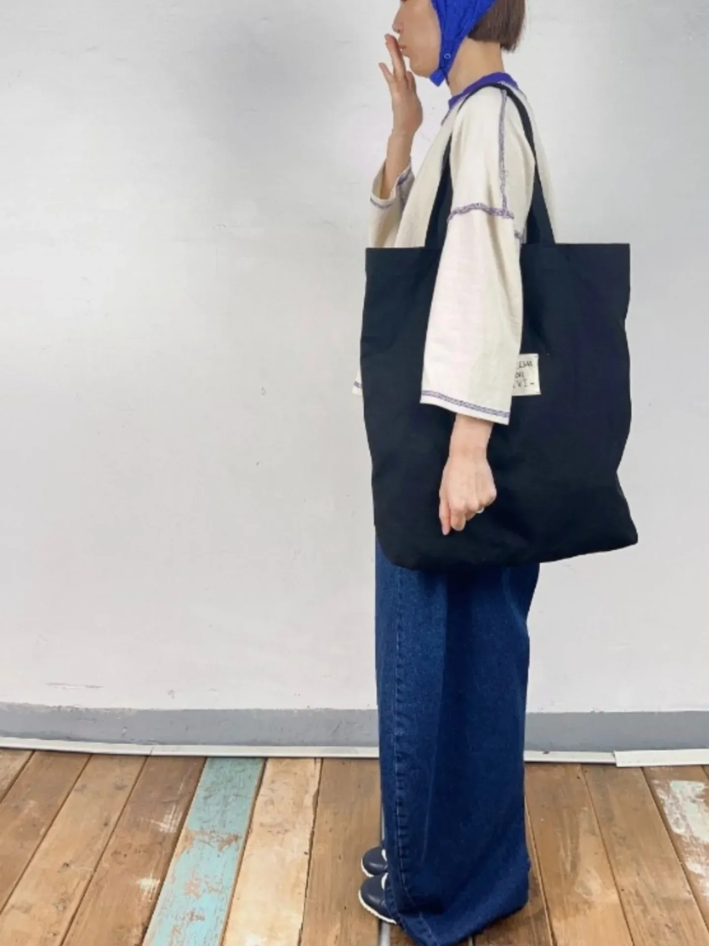 韓 彎彎牛仔寬褲 2色