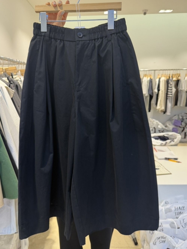 韓 後腰鬆緊寬褲裙 3色 size