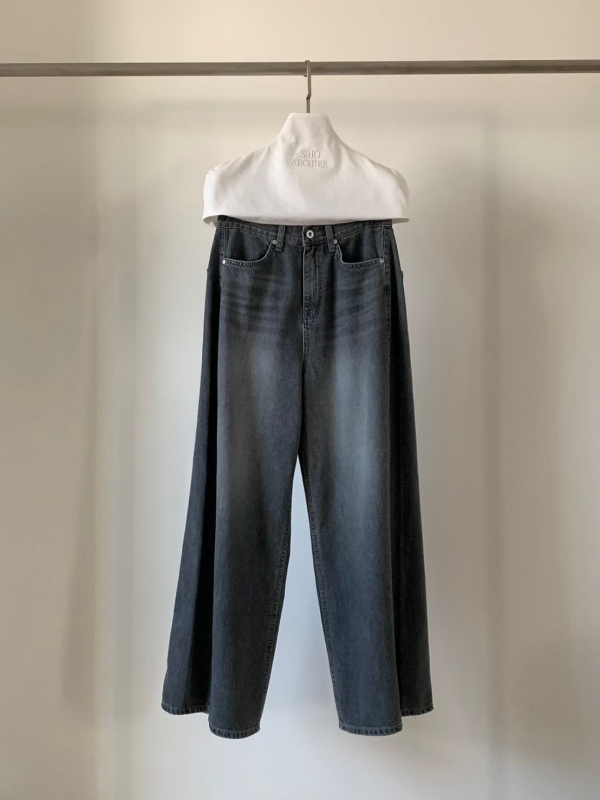 韓 抓紋牛仔褲 2色