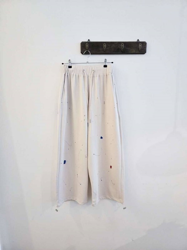 韓 潑漆感休閒褲 2色 size