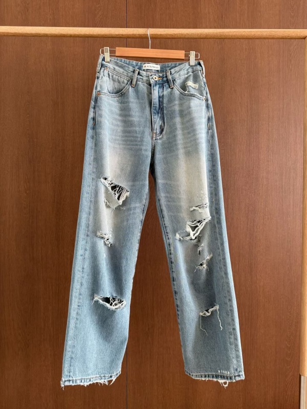 韓 非常破牛仔褲