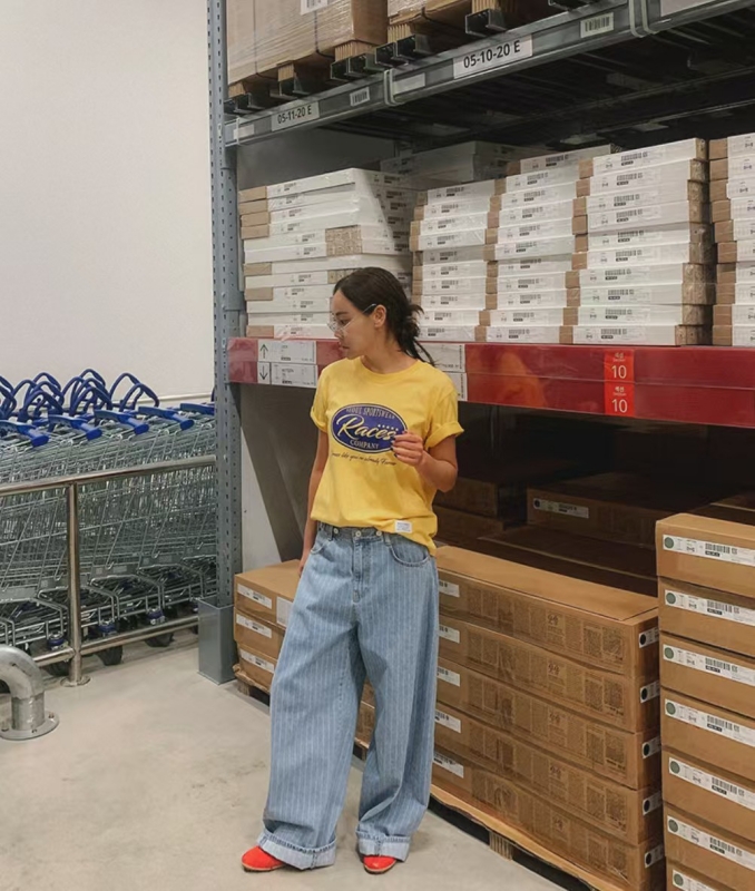 韓 細條微彎牛仔褲 2色