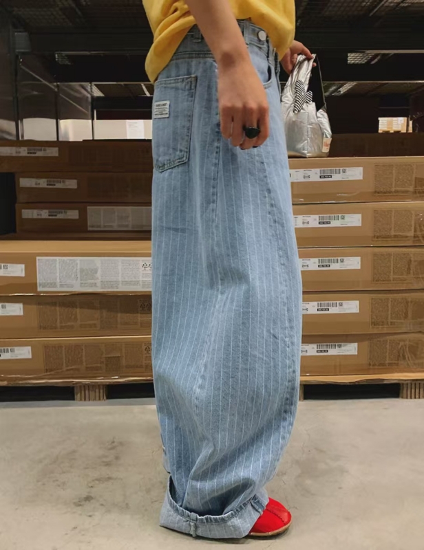 韓 細條微彎牛仔褲 2色