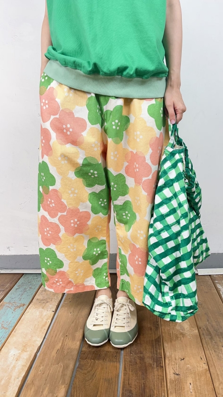 韓 可愛大花寬褲 3色